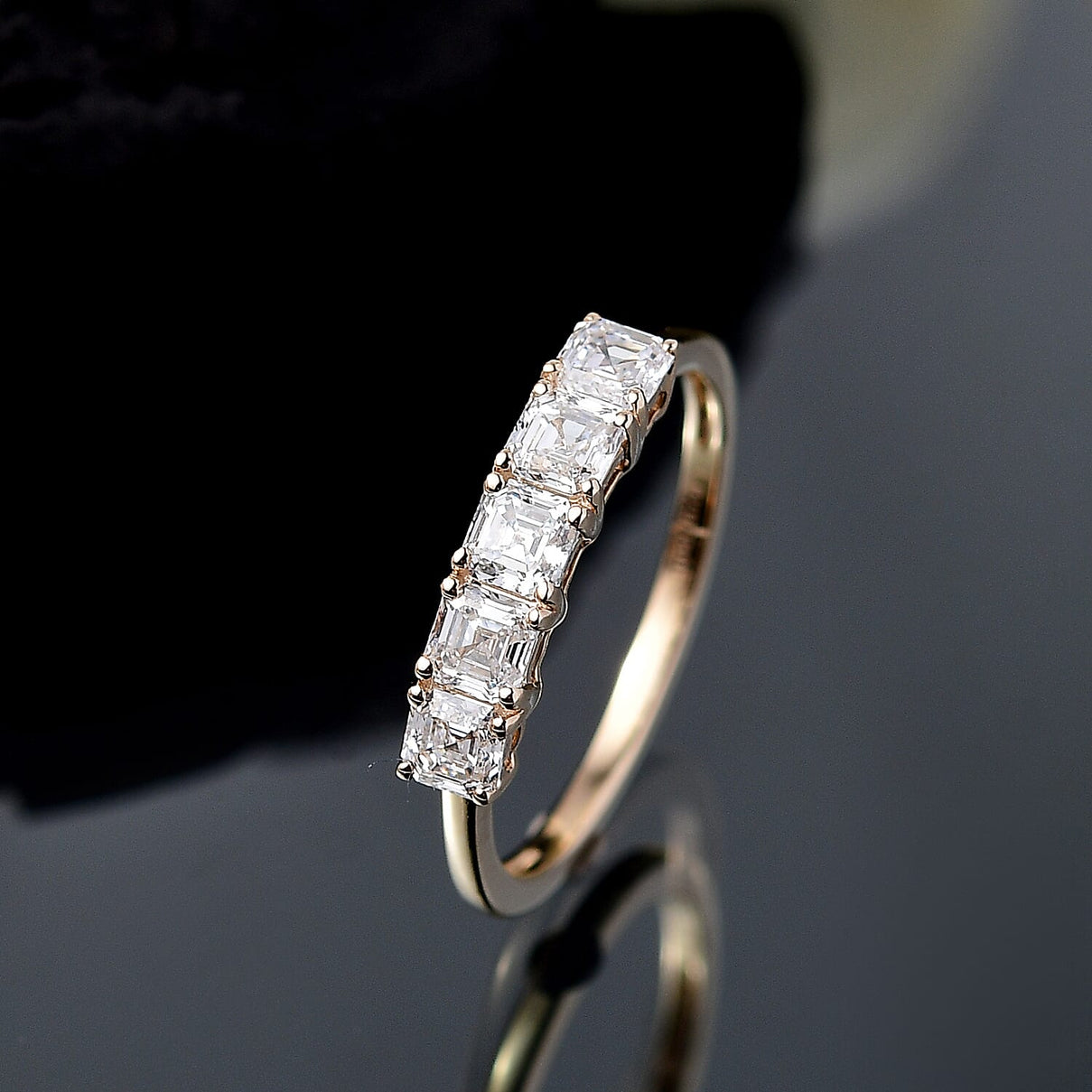 LUXURIANT 1 Ct. Lab Grown Diamond 5 Stone Ring in 9K Gold 8077185 2