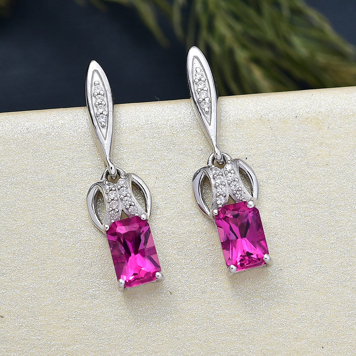 Luxuriant Lab Grown Bixbite &amp; White Zircon Dangling Earring with Push Back in Platinum Overlay Sterling Silver 8287098 2