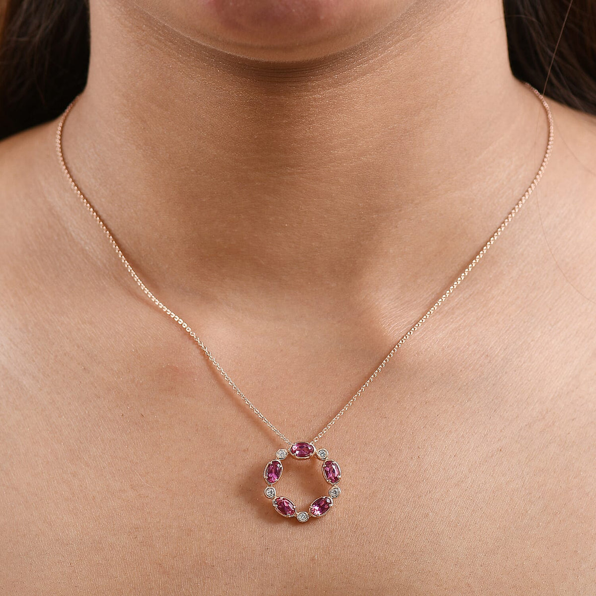 Luxuriant Lab Grown Bixbite &amp; White Zircon Pendant with Chain (Size 20) in Rose Gold Plated Sterling Silver 1.28 Ct. 4423736 2