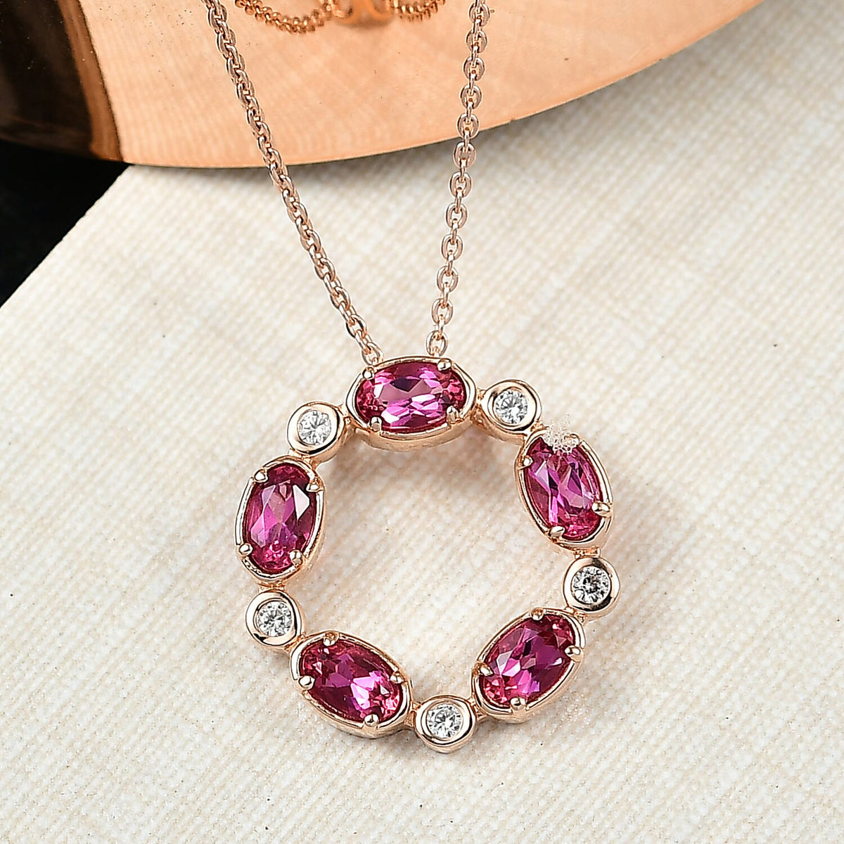 Luxuriant Lab Grown Bixbite &amp; White Zircon Pendant with Chain (Size 20) in Rose Gold Plated Sterling Silver 1.28 Ct. 4423736 3