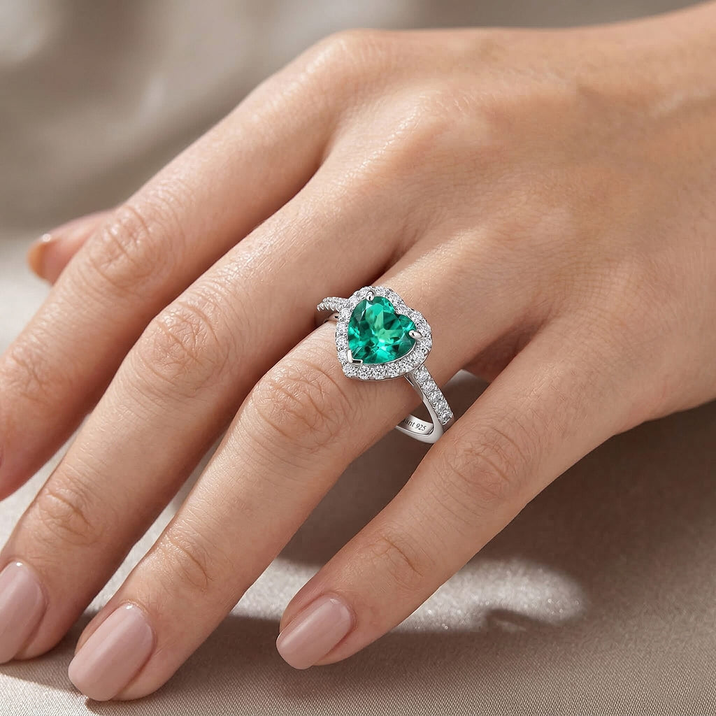 Luxuriant - Lab Grown AAAA  Columbian Emerald and Lab Grown Diamond (SI-G-H ) Heart Ring in Rhodium Overlay Sterling Silver 1.35 Ct.