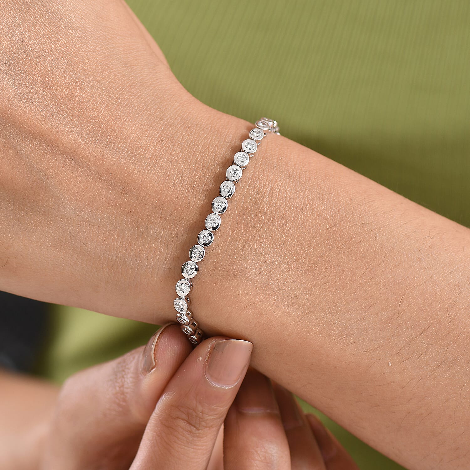 LUXURIANT 3 Ct. Lab Grown Diamond Tennis Bracelet 1 Row (Size 7.5) with GB Lock Box in Rhodium Overlay Sterling Silver (SI-GH) 8292656 3
