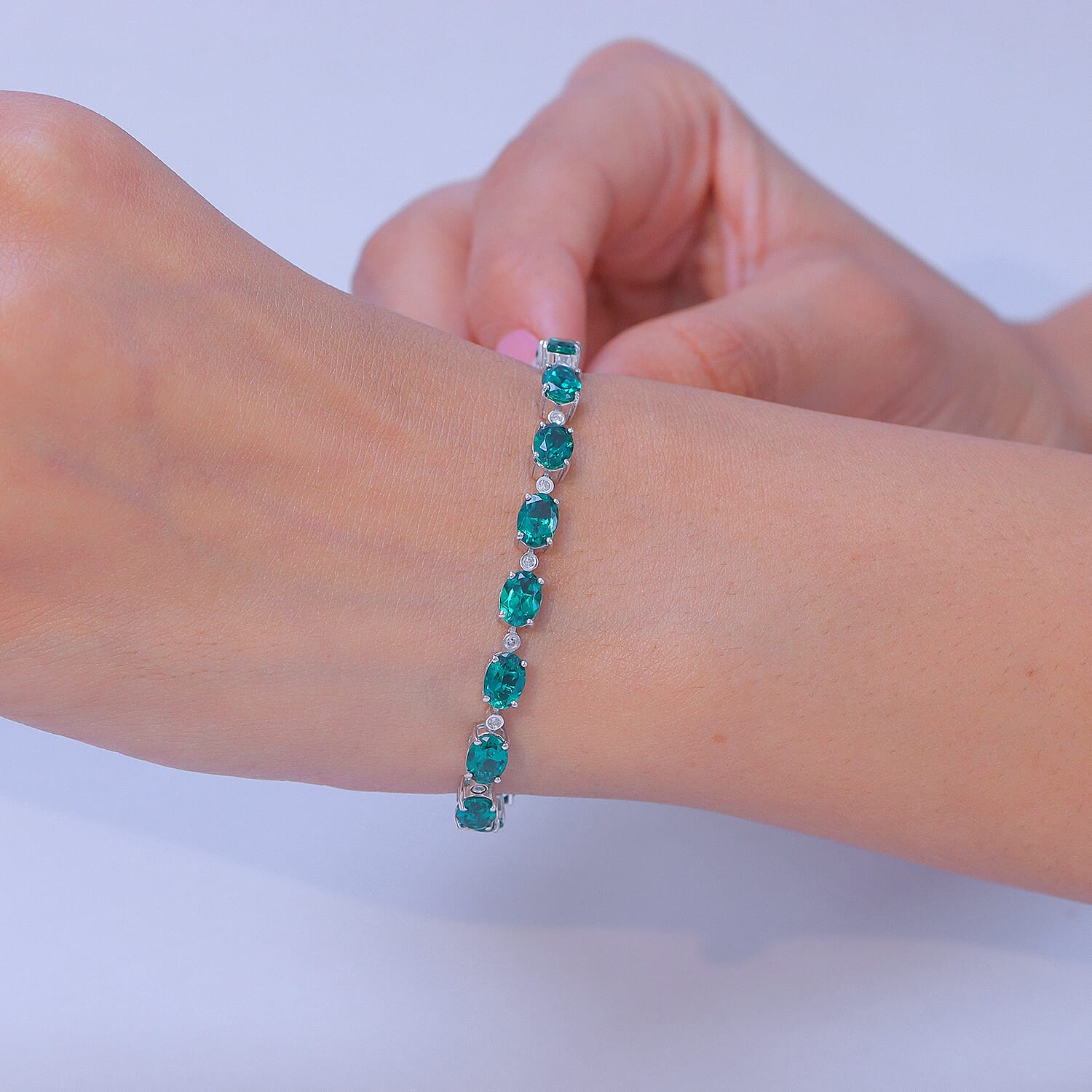 Lab Grown Emerald and Lab Grown Diamond (SI-G-H) Tennis Bracelet (Size - 7.5) in Rhodium Overlay Sterling Silver 13.62 Ct 8550689 2