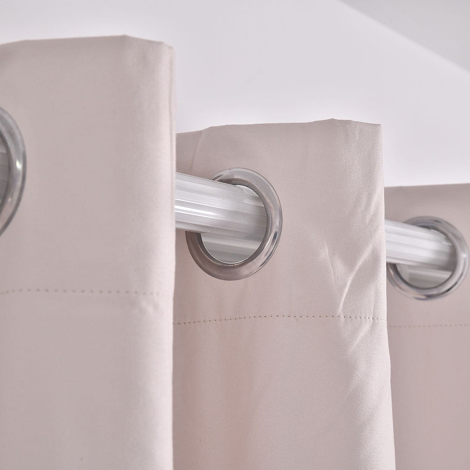 MONEY SAVER- Homesmart - Set of 2 UV Protected Heat Retaining Thermal, Blackout Curtains with Metal Eyelets (Size 240x132 Cm - 94.4 x 51.9 inches) 7488057 2