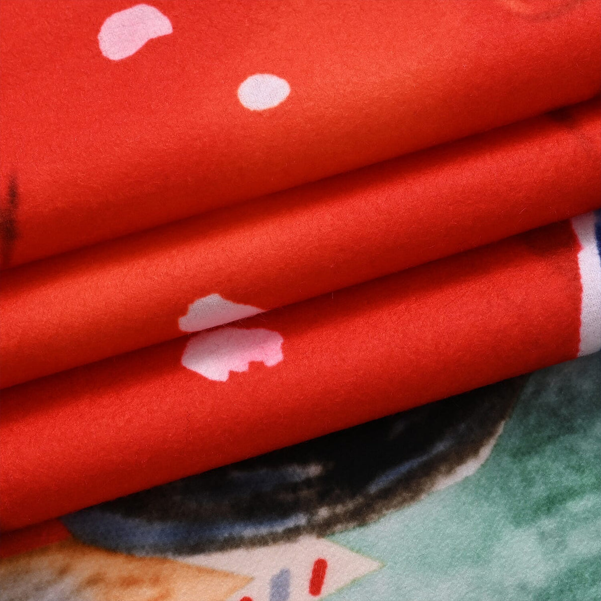 Warehouse Moving Clearance Deal -  Santa Claus Digital Print Cosy Fleece Throw (220gsm) - Santa - 70 x50in Approx. V32515773 4