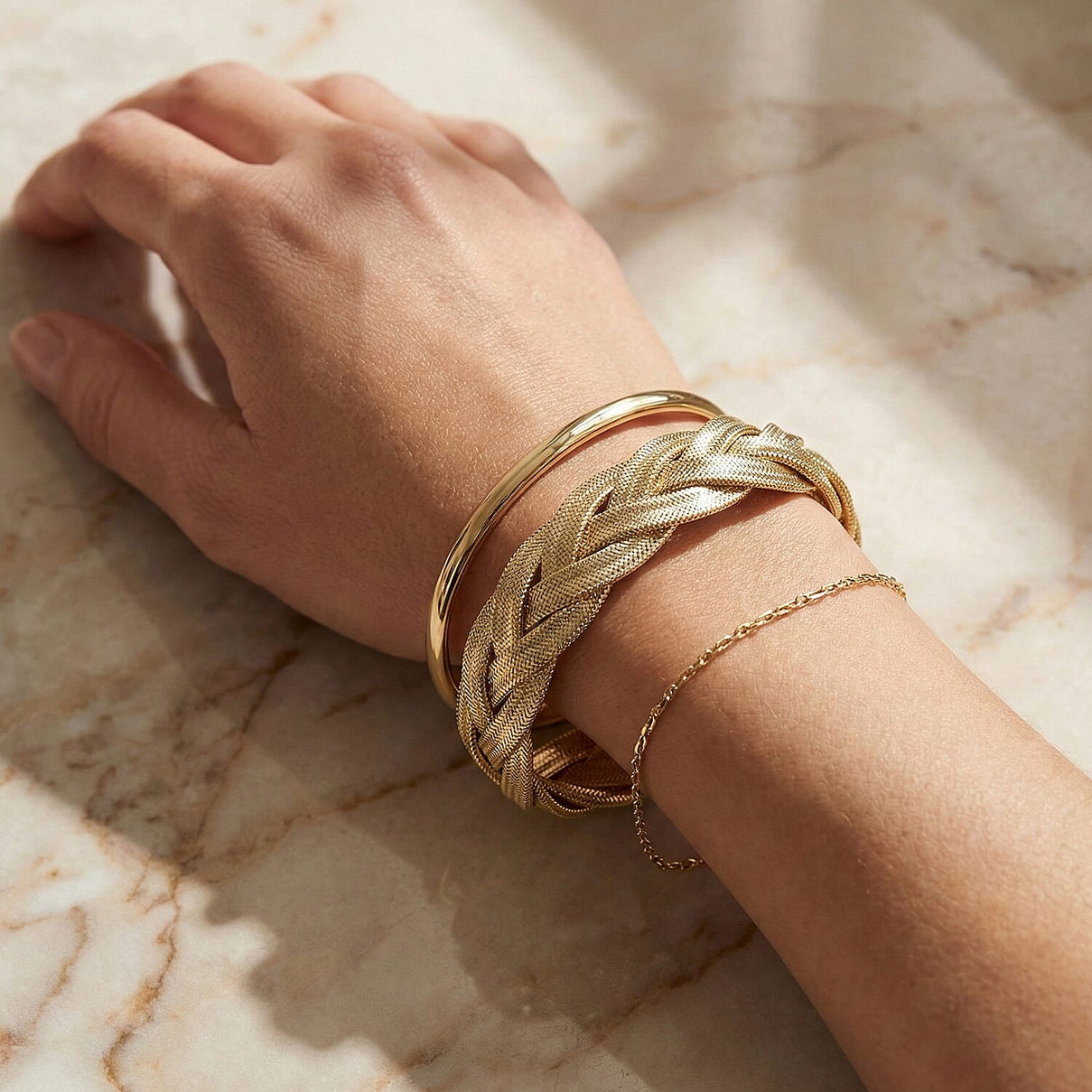 Maestro Collection - 9K Yellow Gold 15.8MM Stretchable Bangle 7.5 Inch 8319328 4