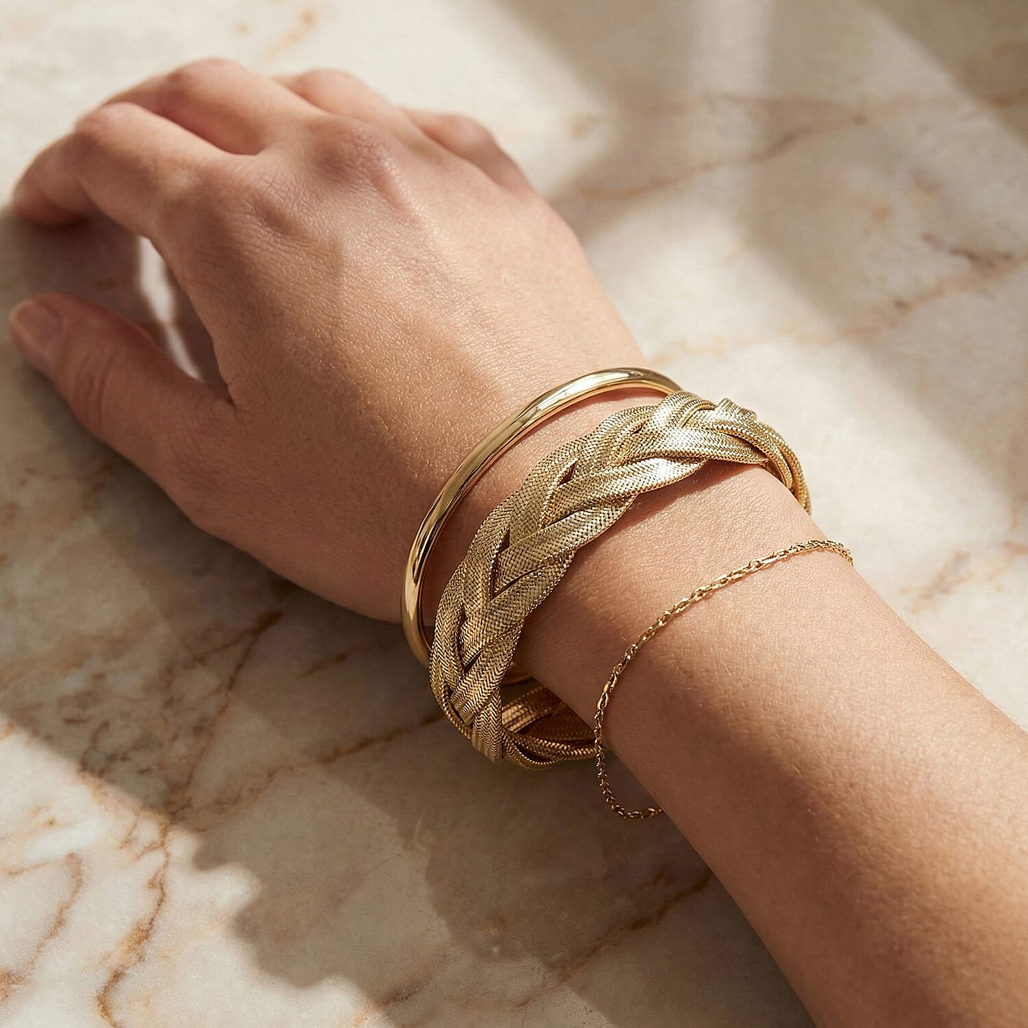 Maestro Collection - 9K Yellow Gold 15.8MM Stretchable Bangle 7.5 Inch 8319328 4