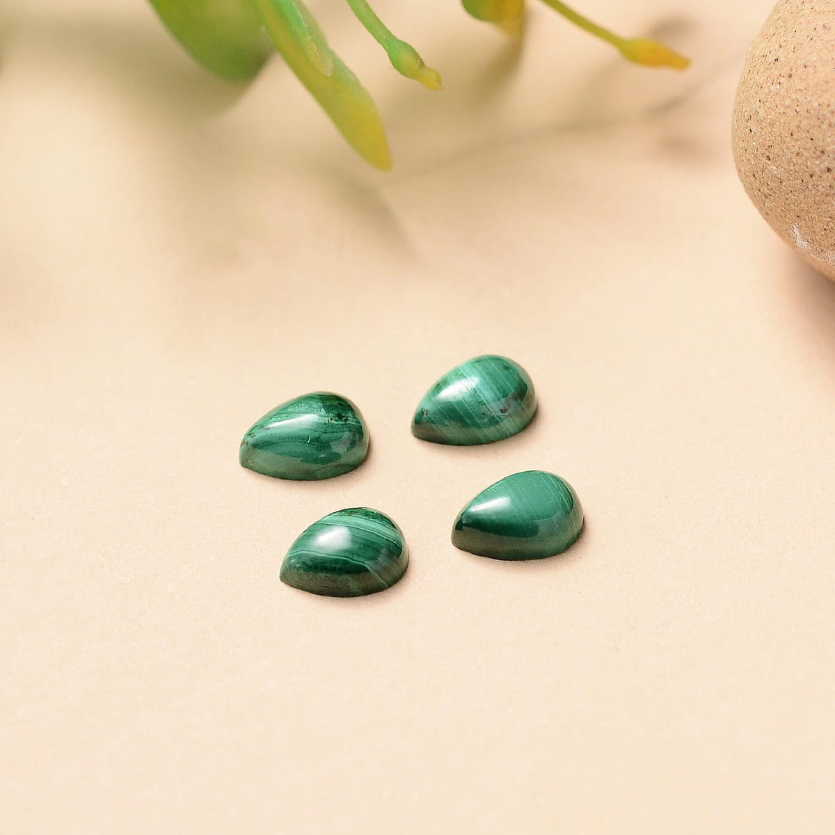 Malachite Pear 6X4 mm Gemstone, 2.46 Ct 8511606 2