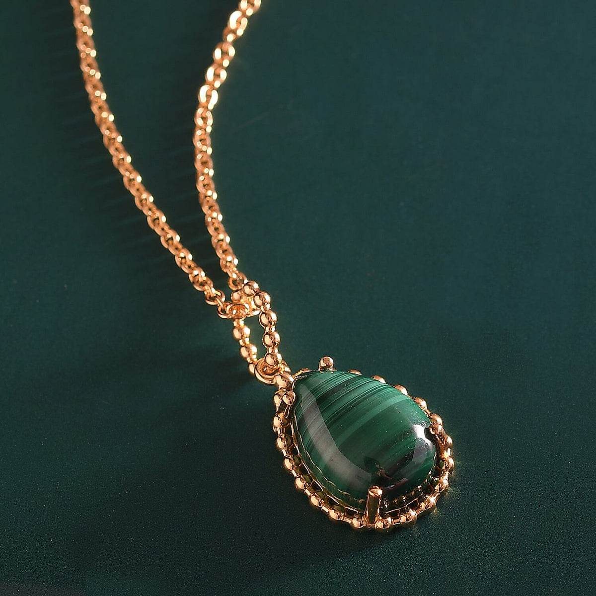 Designer Inspired - Malachite Pendant with Chain (Size 20) in Yellow Gold Plated 9.12 Ct. 4416638 2