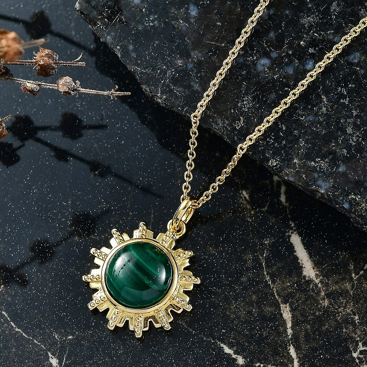 Malachite Pendant with Chain (Size 20) in Yellow Gold Plated 8.66 Ct. 4415851 2