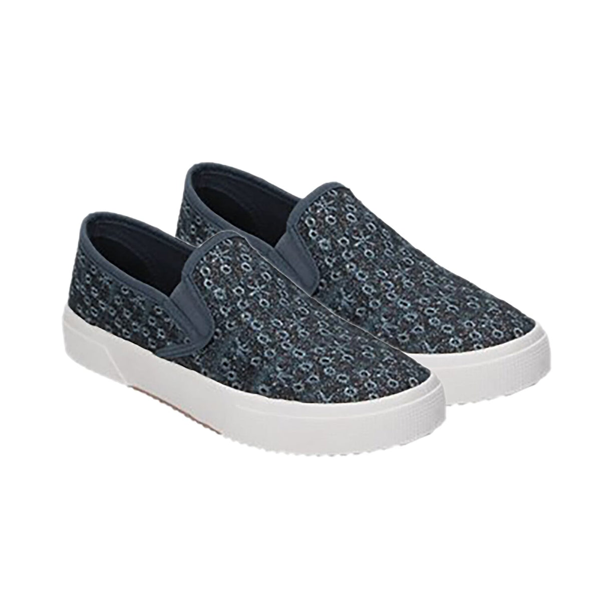 Manchester Closeout Deal Canvas Women's Shoe Navy 6908000 0