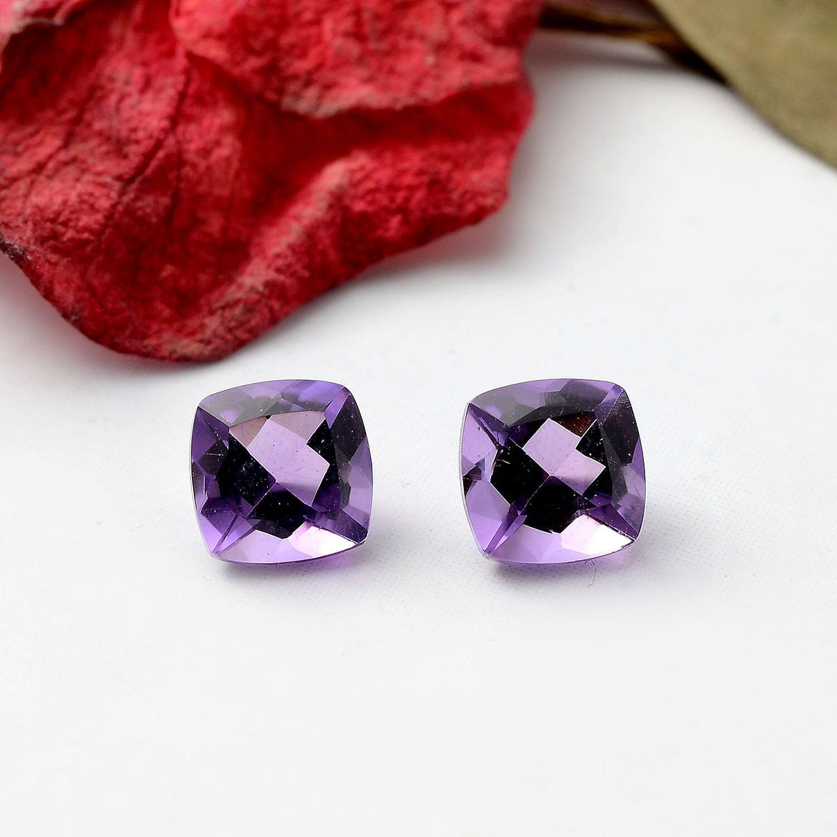 Mashamba Amethyst Loose Gemstone in Cushion Shape (5x5mm) 7778415 1