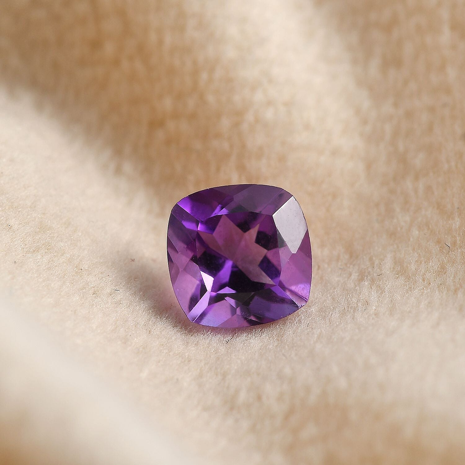 Mashamba Amethyst Loose Gemstone in Cushion Shape (7x7mm) 7778419 1