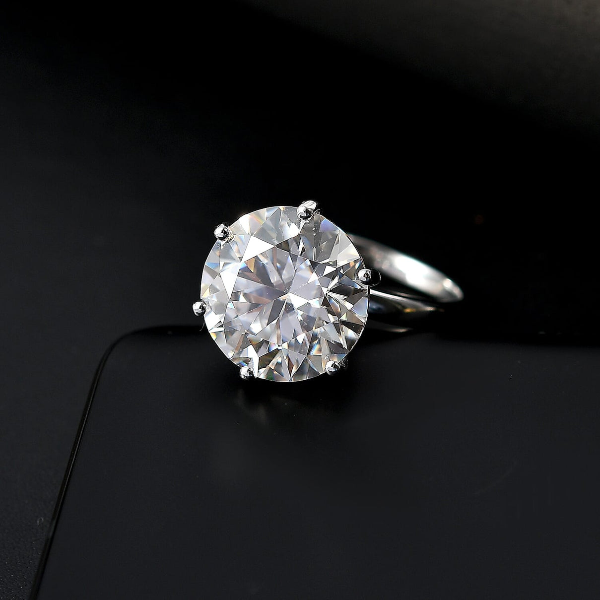 Moissanite Brilliant-Cut Solitaire Ring in Rhodium Overlay Sterling Silver 7.56 Ct. 7964685 4