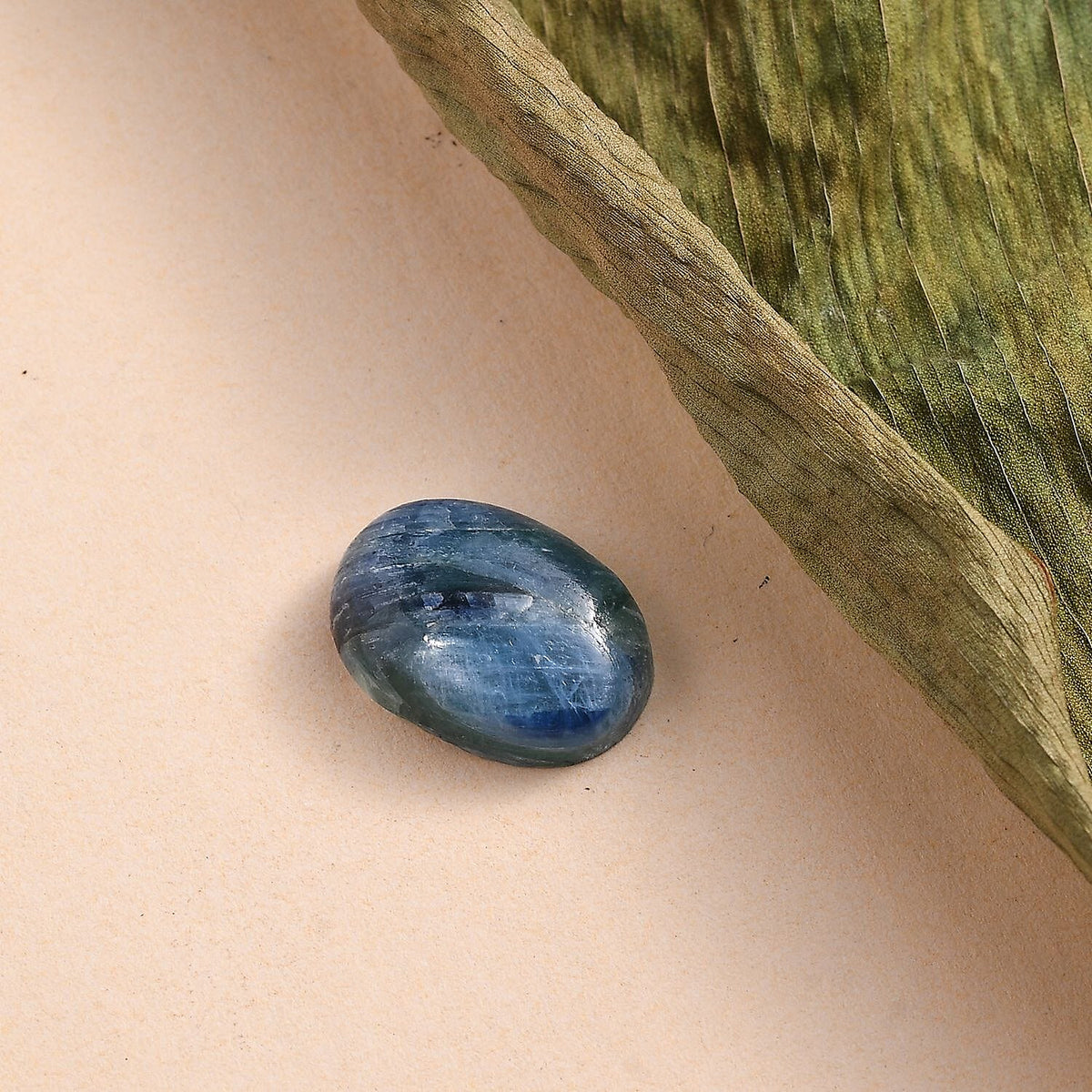 Mermaid Kyanite Loose Gemstone in Oval Shape (14x10 mm) 7851447 1