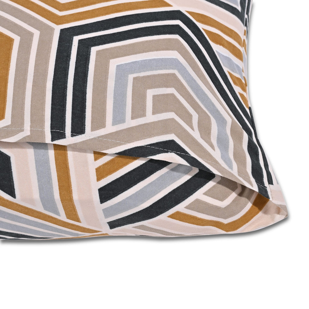 Hush Heaven 3-Piece Printed Duvet Set with Pillow Covers - Storage Bag (Size Double) - Multicolor
