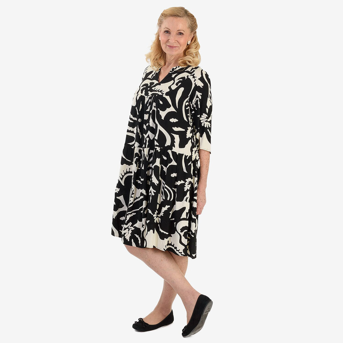 La Marey Brush Stroke Print Midi Dress (Size 12) - Black &amp; White V32604798 3