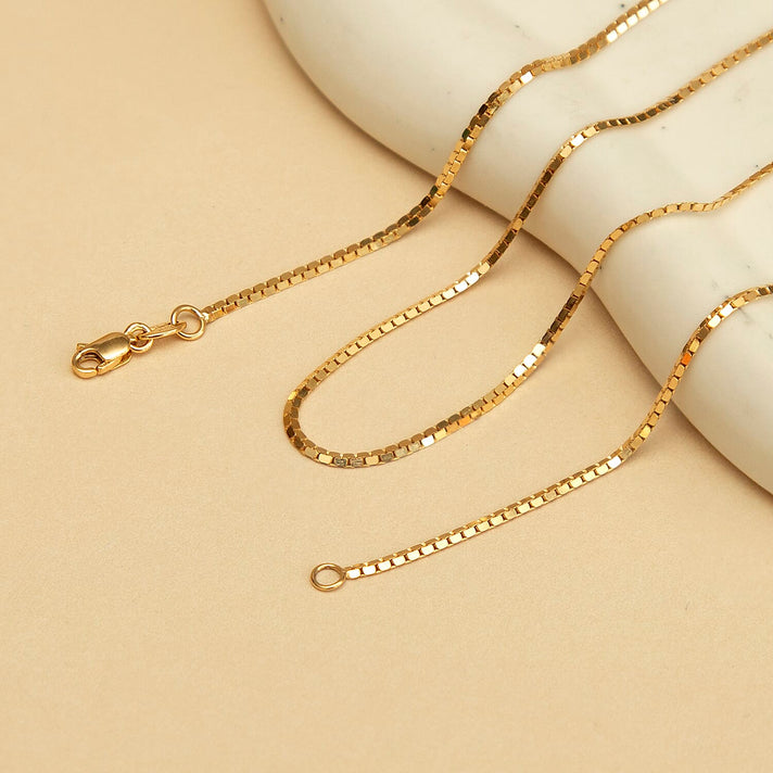 Mirror Box Chain 18 Inch in 9K Yellow Gold 7581779 2