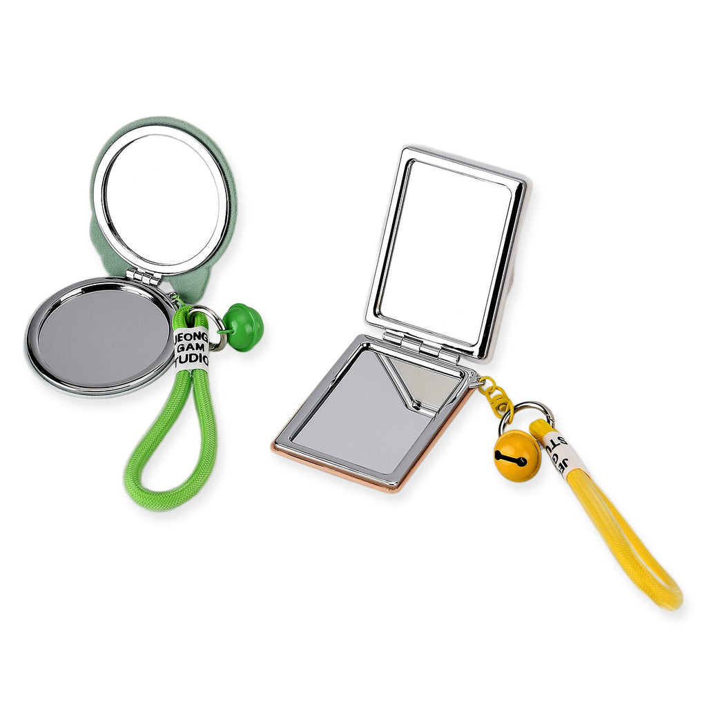 Set of 2 - 3D Character Design Compact Mirrors - Yellow & Green