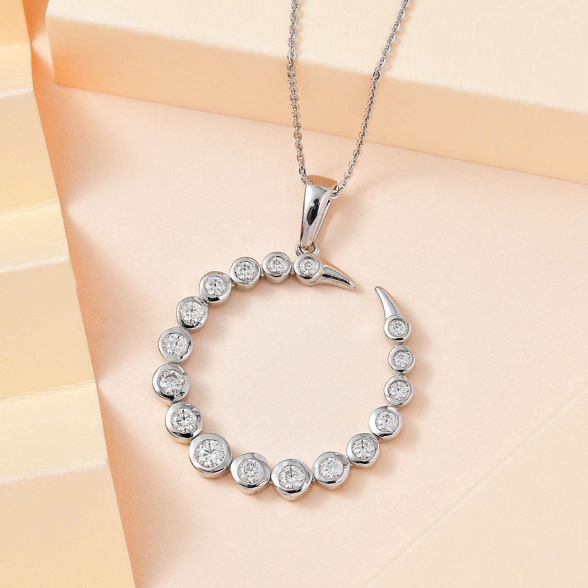 Moissanite Commet Pendant with Chain (Size 20) in Platinum Overlay Sterling Silver 1.20 Ct 4262746 3