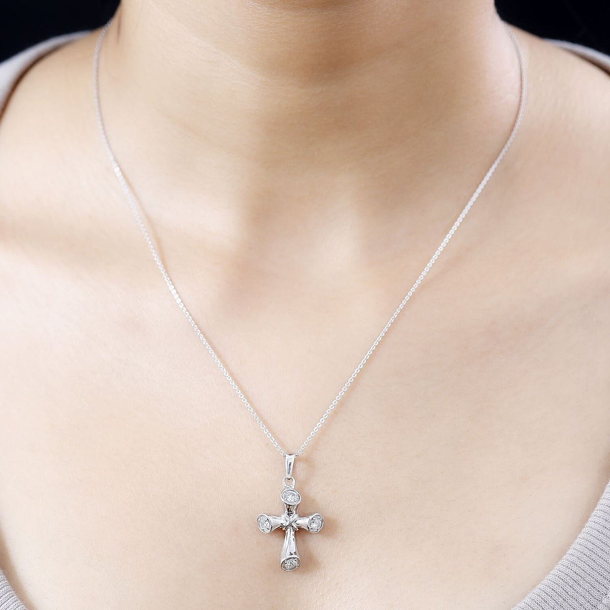 Moissanite Cross Pendant with Chain (Size 20) in Rhodium Overlay Sterling Silver 4281677 2