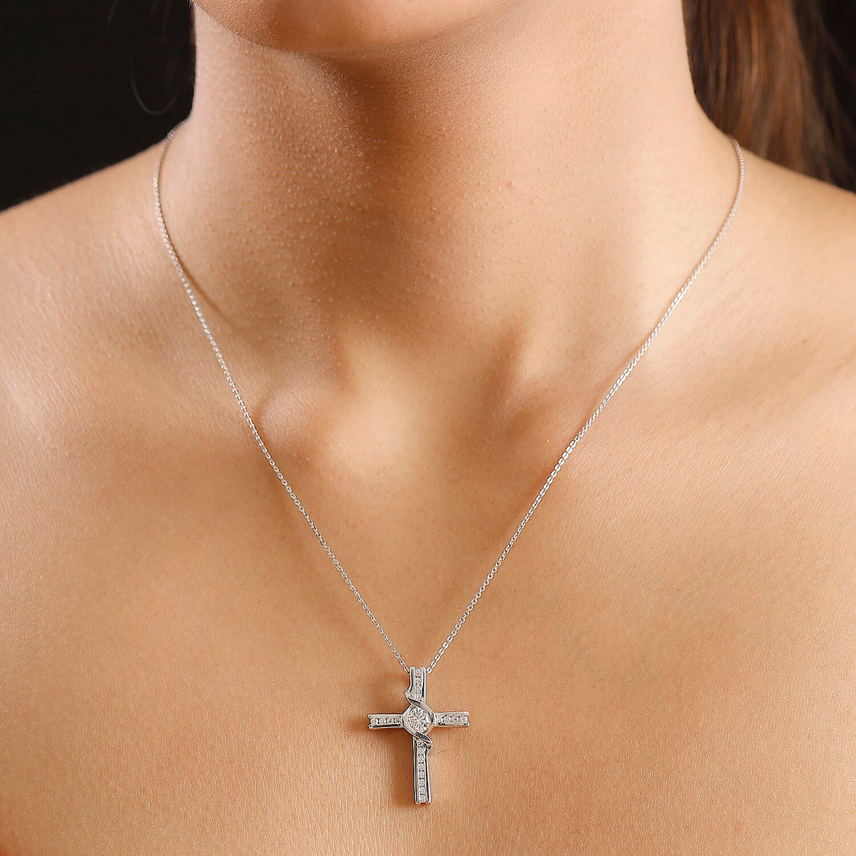 Moissanite Pendant with Chain (Size - 20) in Rhodium Overlay Sterling Silver 0.84 Ct. Silver Wt. 6.45 Gms. 4330021 2