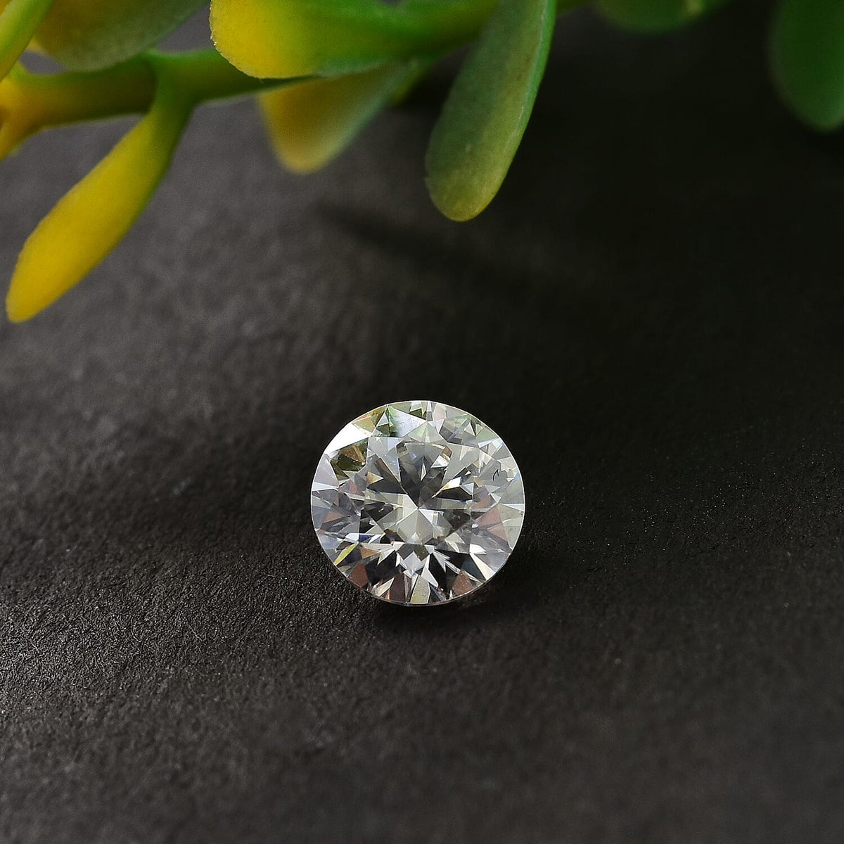 0.69 Ct. Moissanite Loose Gemstone in Round Shape (6 mm) 8062312 1