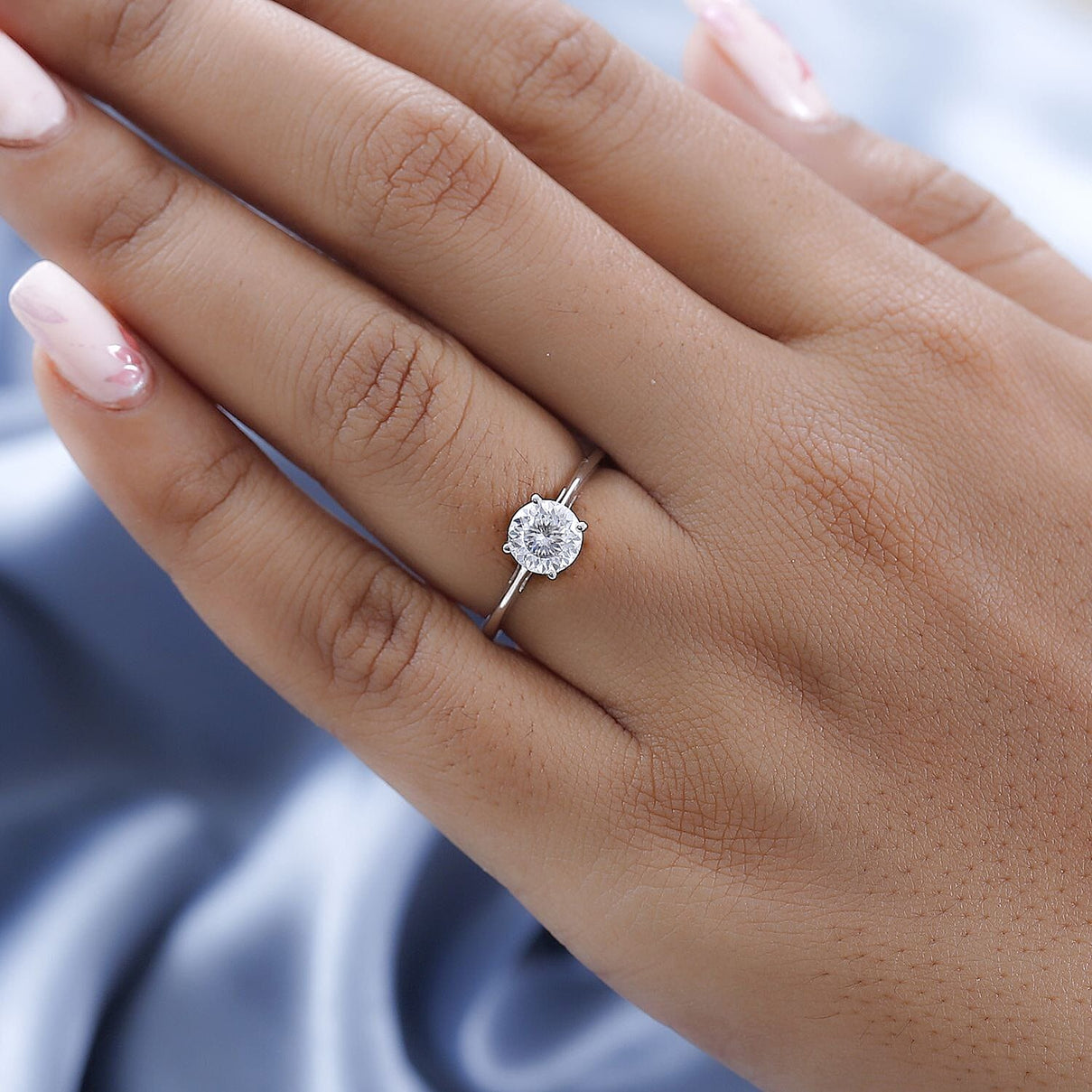D'Joy Moissanite Solitaire Ring in Platinum Overlay Sterling Silver V32515244 3