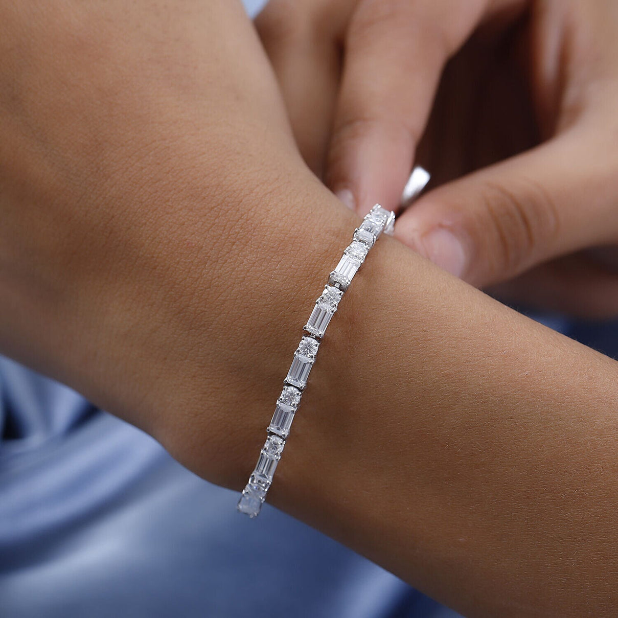 Moissanite Tennis Bracelet (Size - 7) in Platinum Overlay Sterling Silver 7.84 Ct, Silver Wt. 7.26 Gms 7365735 3