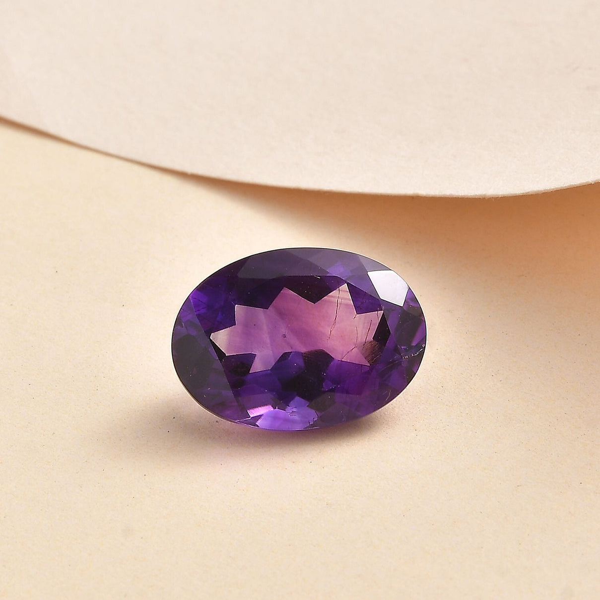 Moroccan Amethyst Loose Gemstone in Oval Shape (14x10 mm) 7850543 2