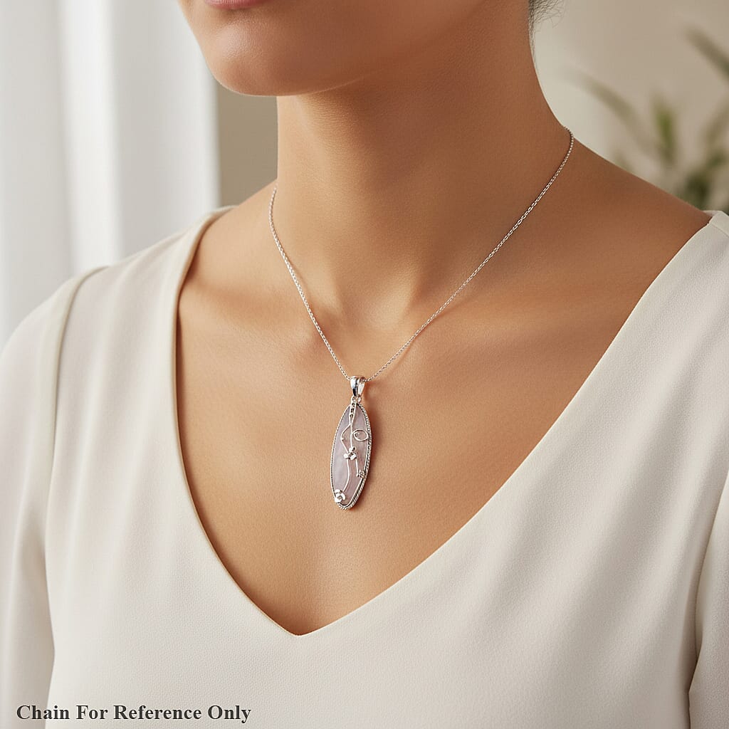 Mother Of Pearl Pendant Sterling Silver, Silver Wt. 4.00 Gms.