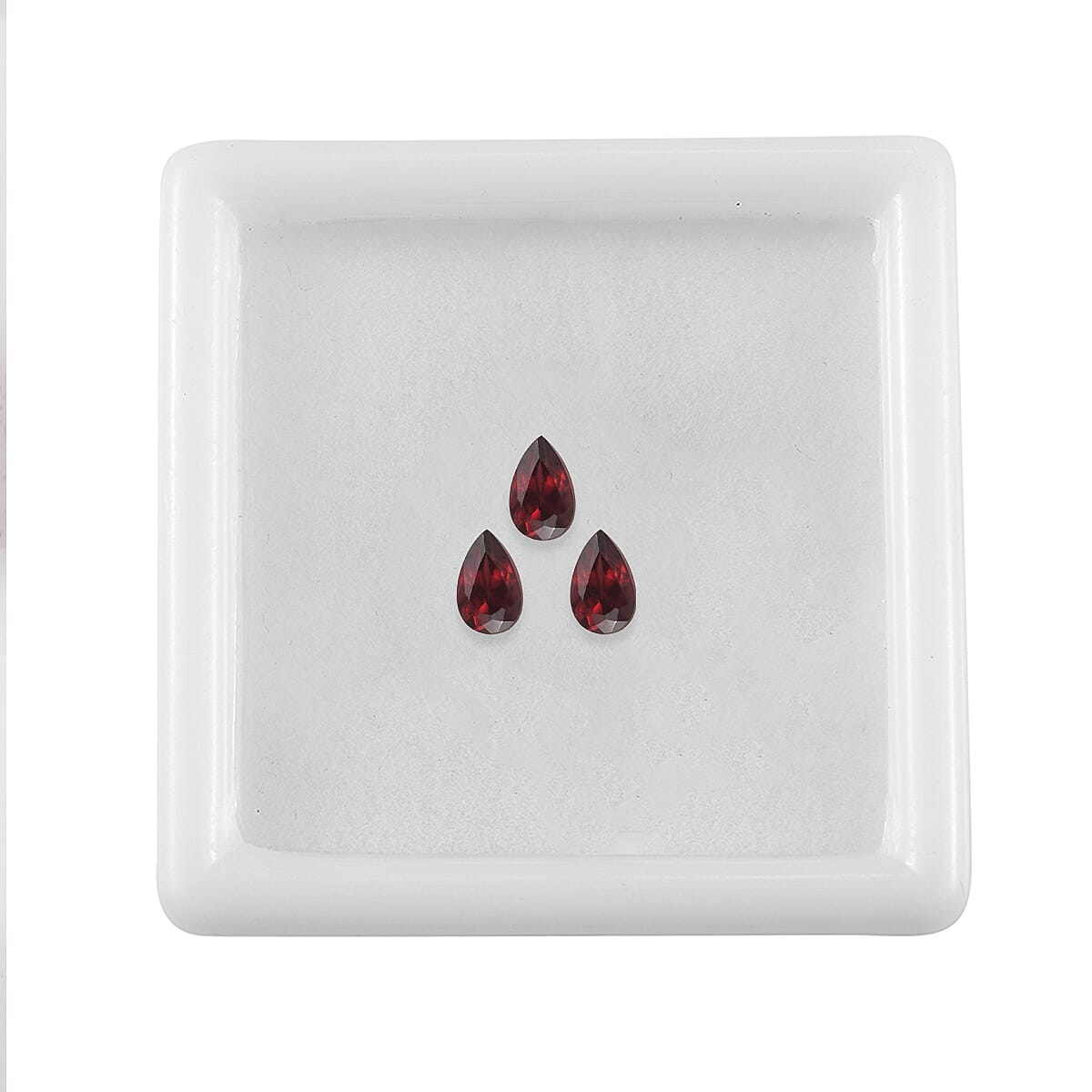 Set of 3 Mozambique Garnet Loose Gemstones in Pear Shape 0.72 Ct. 8062276 4
