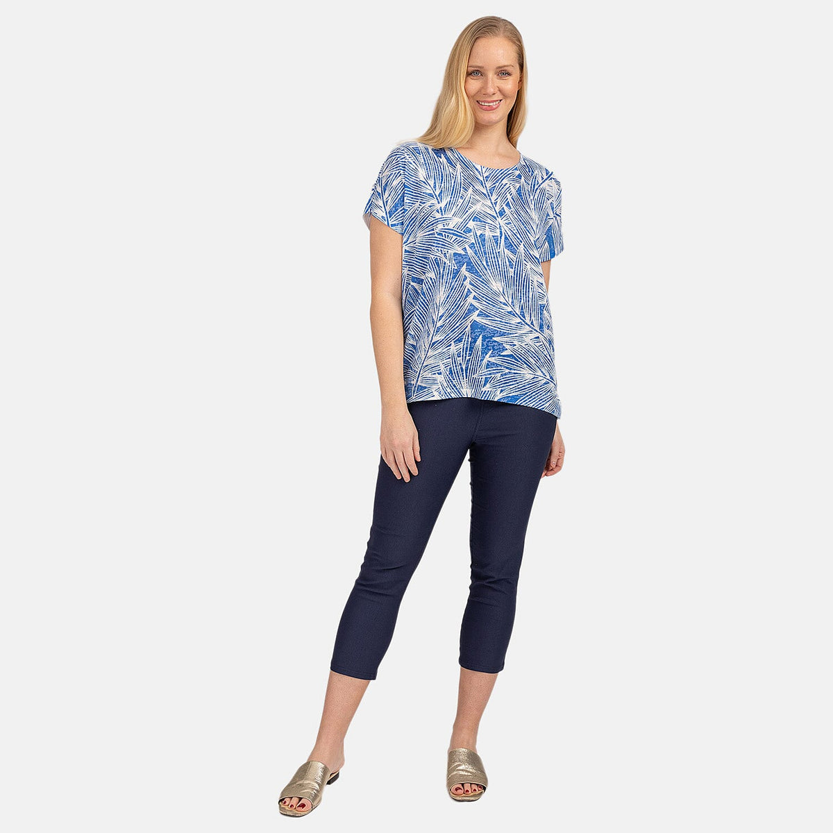 Mudflower Leaf Print Burn Out Tee V32578563 1