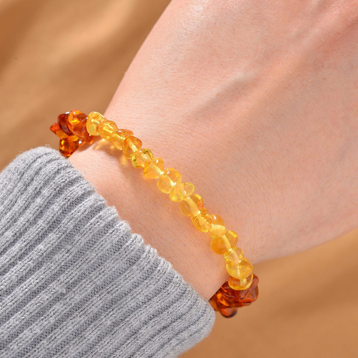 Tucson Find - Baltic Amber Bracelet (Size 7.5 Stretchable) 22.00 Ct. 8120964 4