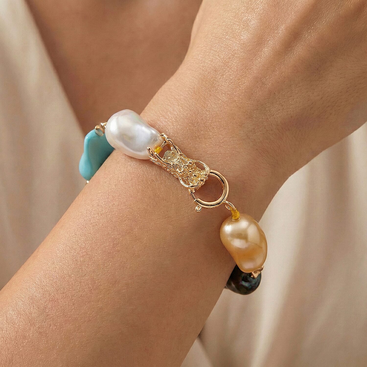Multi Colour Shell Pearl Beads Bracelet (Size - 7.5) with Dragon Clasp 130 Ct. V32519119 2