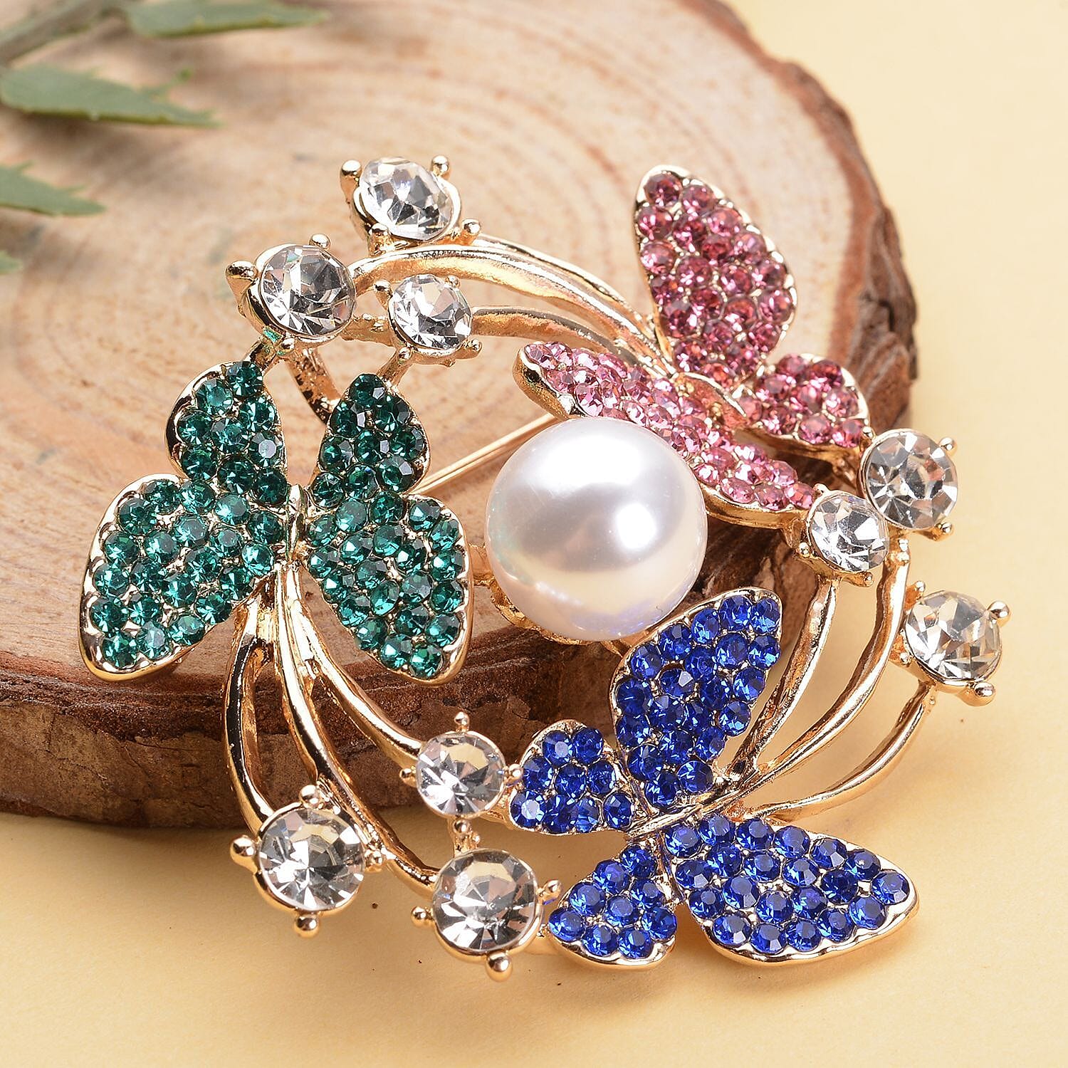 Multi Colour Austrian Crystal &amp; Simulated Pearl Butterfly Brooch 5.00 Ct. 7020216 2