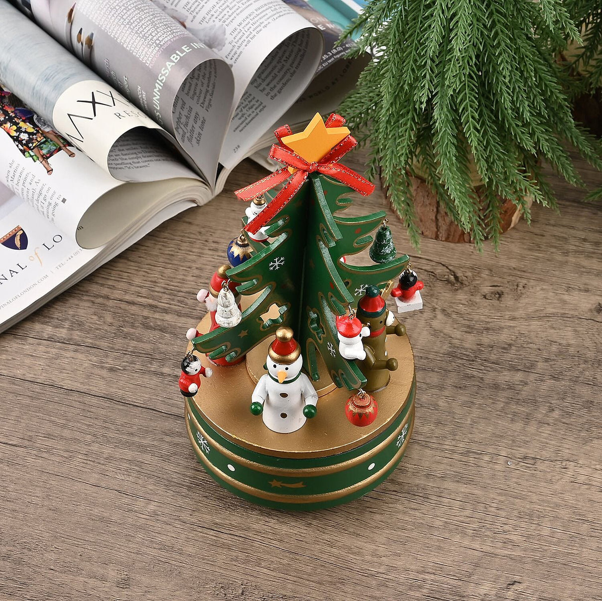 Rotating Christmas Tree Music Box with Figurines - Adorable Mini Hanging Ornaments - Green 18x13cm 7576935 1