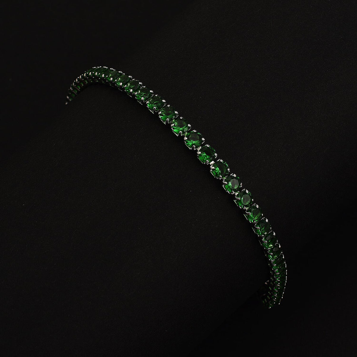 NY Close Out Deal- Simulated Emerald Tennis Bracelet (Size - 7.5) in Silver Tone 7167892 1