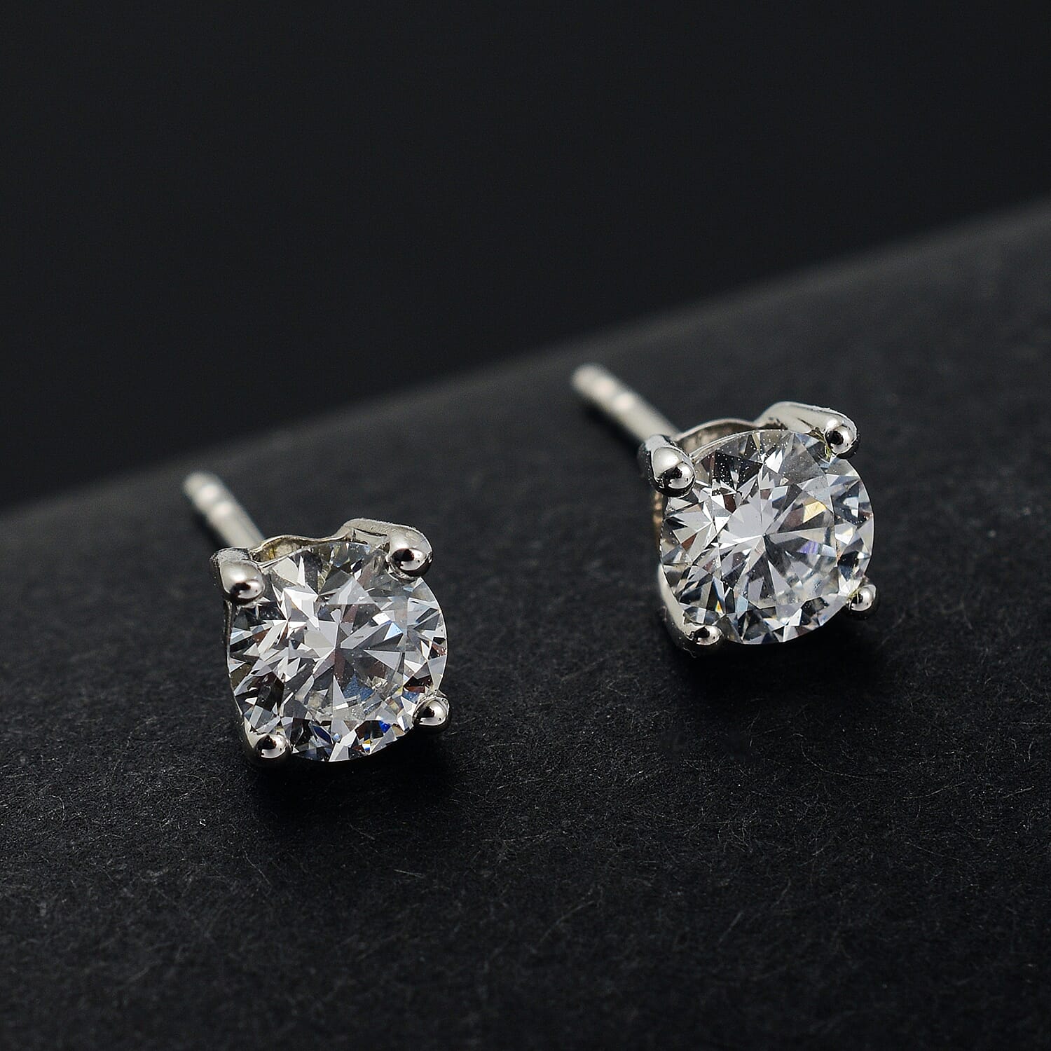 NY Closeout Luxuriant Diamond - 14K White Gold Certified Lab Grown Diamond (VS-EF) Earrings 1.00 Ct. 7712049 1