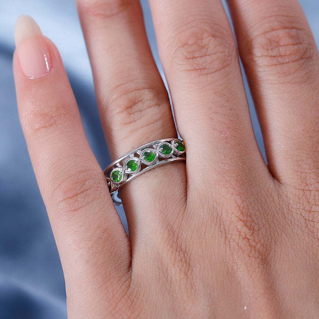 Chrome Diopside Band Ring in Rhodium Overlay Sterling Silver     1.02 Ct