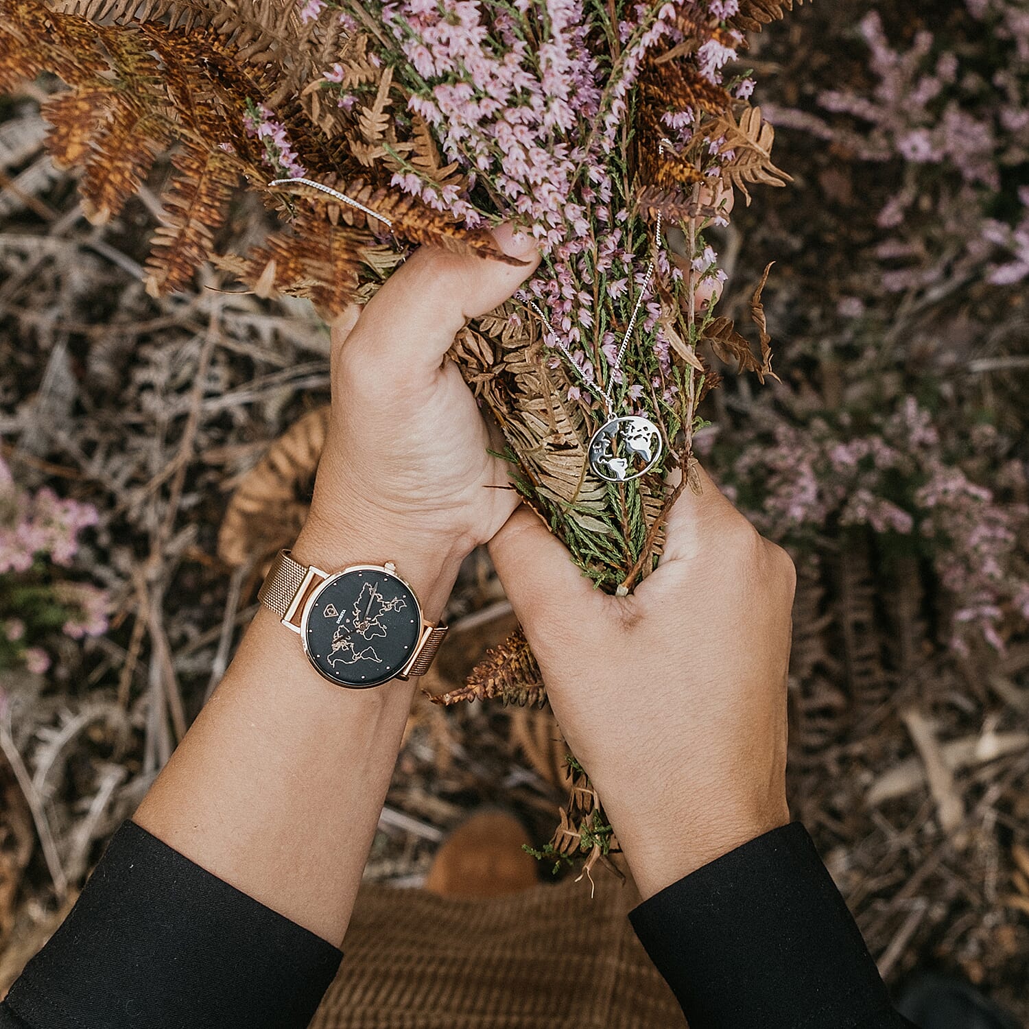 Neptune Carte du Monde Black-Rose Gold Mesh Watch 6070028 4