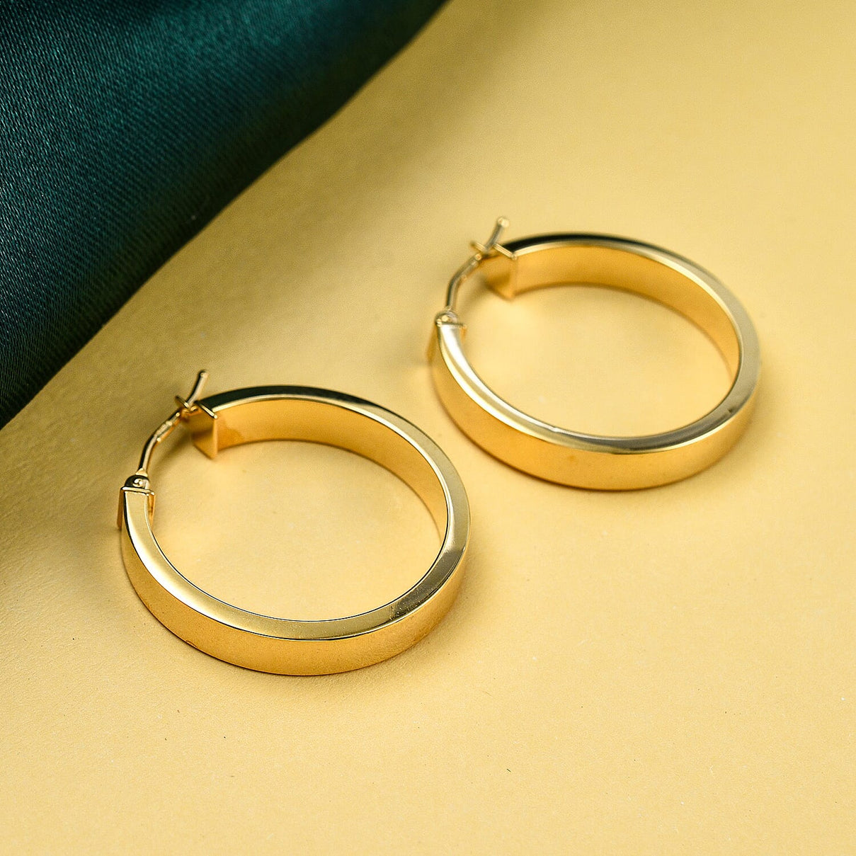 Maestro Collection - 9K Yellow Gold Hoop Earrings 7638455 1