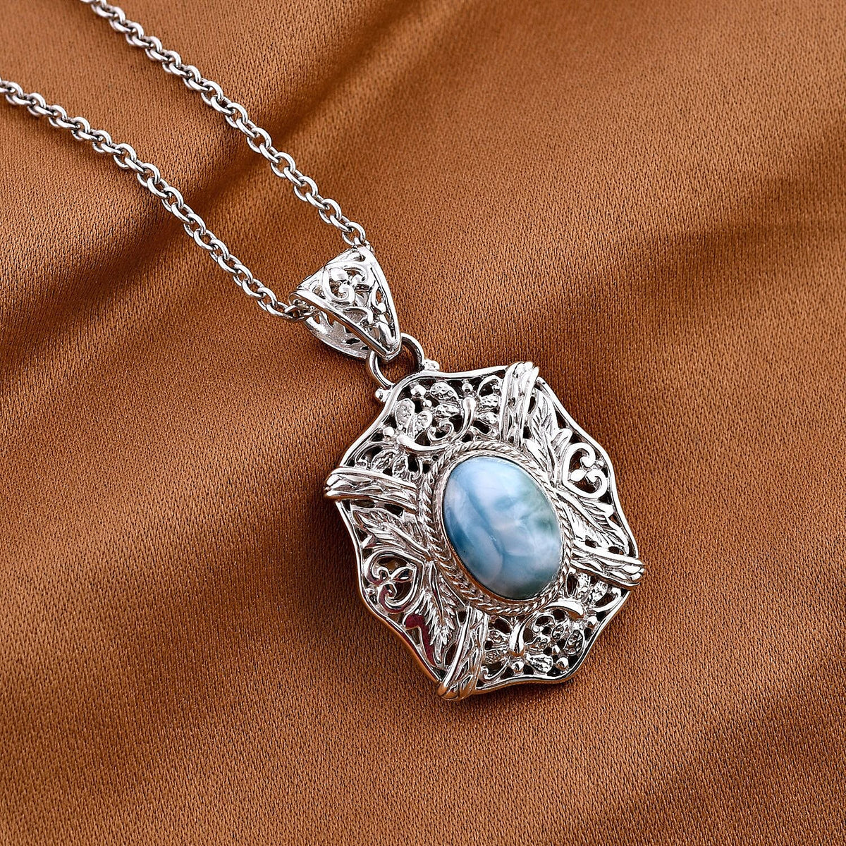 Royal Bali Collection - Larimar Solitaire Pendant in Sterling Silver 6.25 Ct, Silver Wt 8.00 GM 7620625 3