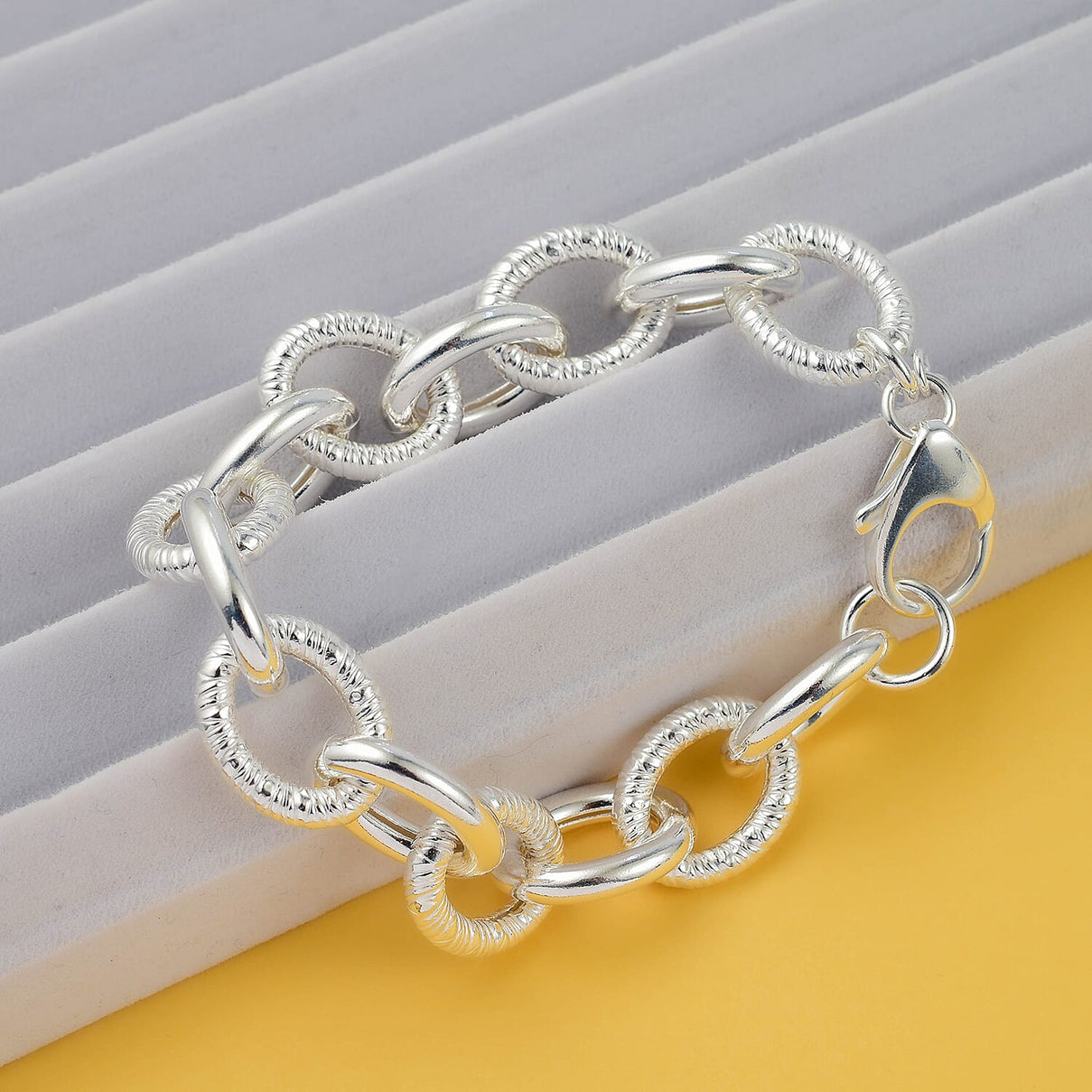 La Bella Italian Made Oval Link Sterling Silver Bracelet (Size 7.5), Silver Wt. 29.45 Gms. 7648764 1