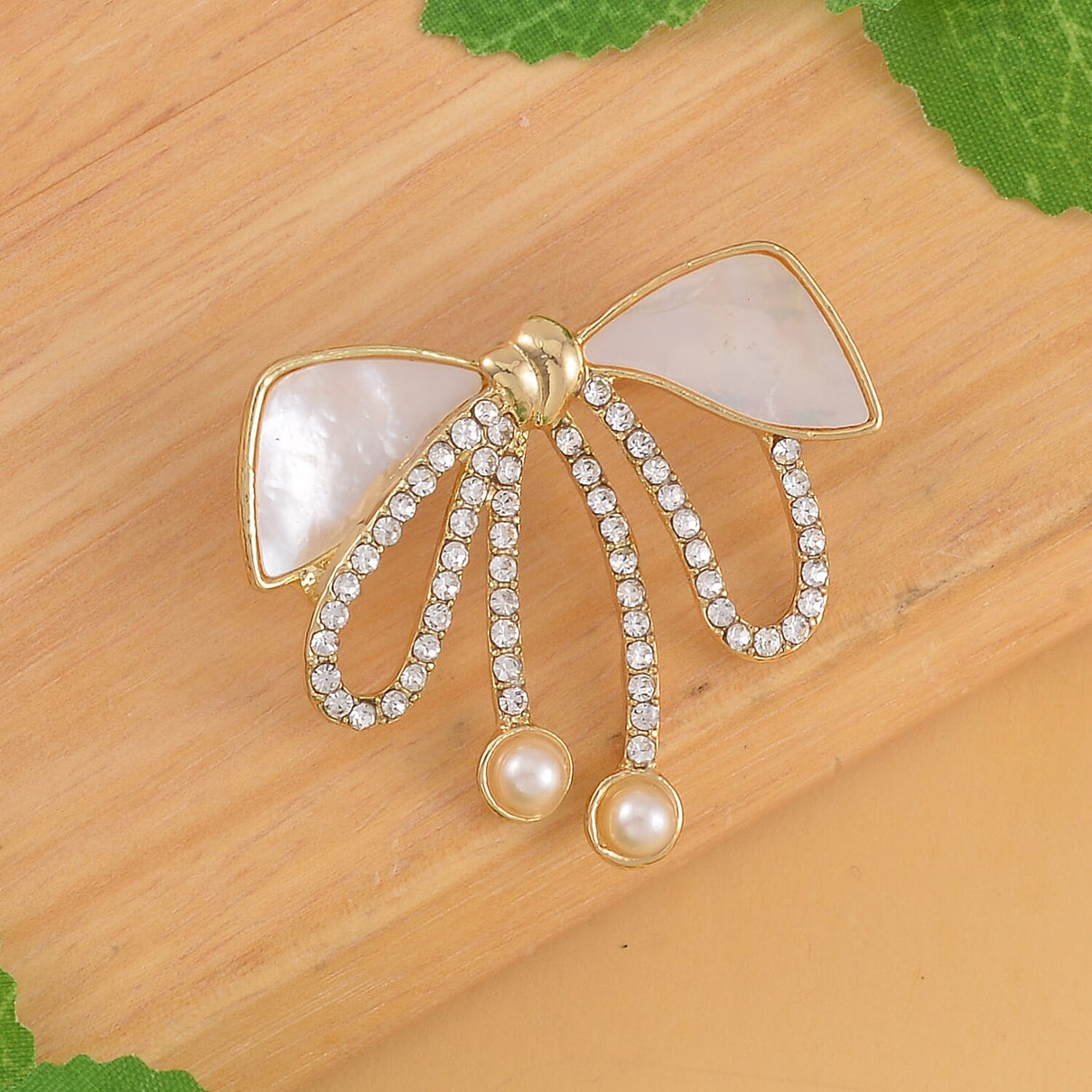 White Shell Pearl and White Austrian Crystal Bowknot Brooch in Yellow Gold Tone 7602292 1