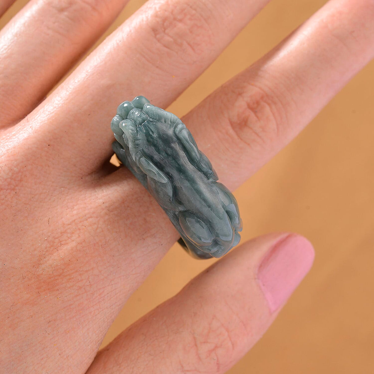 Olmec Jadeite Stone Pixiu Ring 90.00 Ct. 8206678 1