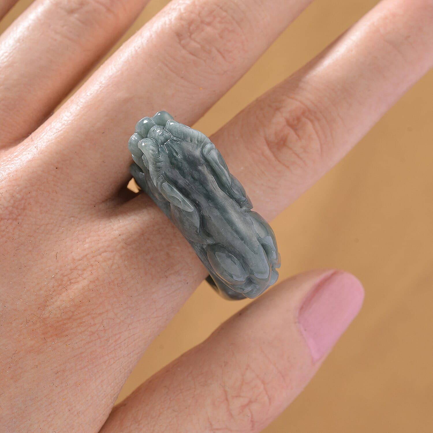 Olmec Jadeite Stone Pixiu Ring 90.00 Ct. 8206678 1