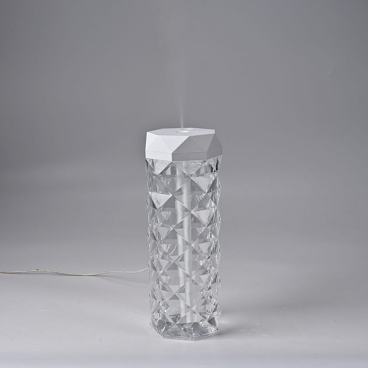 One Time Close Out Deal- Mist Intelligent Aroma Diffuser with 3 Light Settings - 900 ml 7581547 2