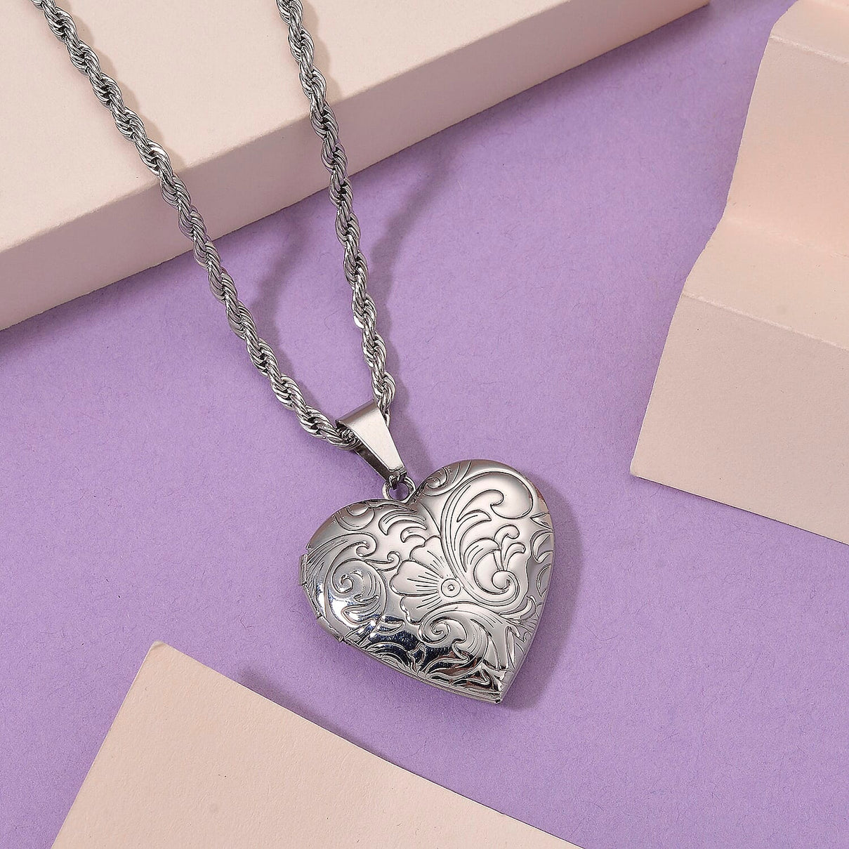 Heart Locket Pendant with Rope Necklace (Size 22-2 Ext)(Outer Pendant Size 28.70x27.30mm). 4388936 2