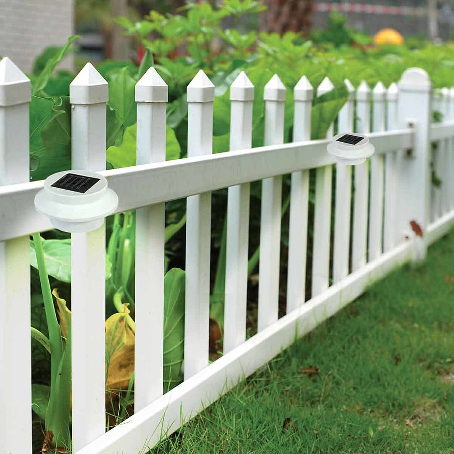 Gardencrafts- Set of 2 Solar LED Gutter and Fence Lights 7767747 2